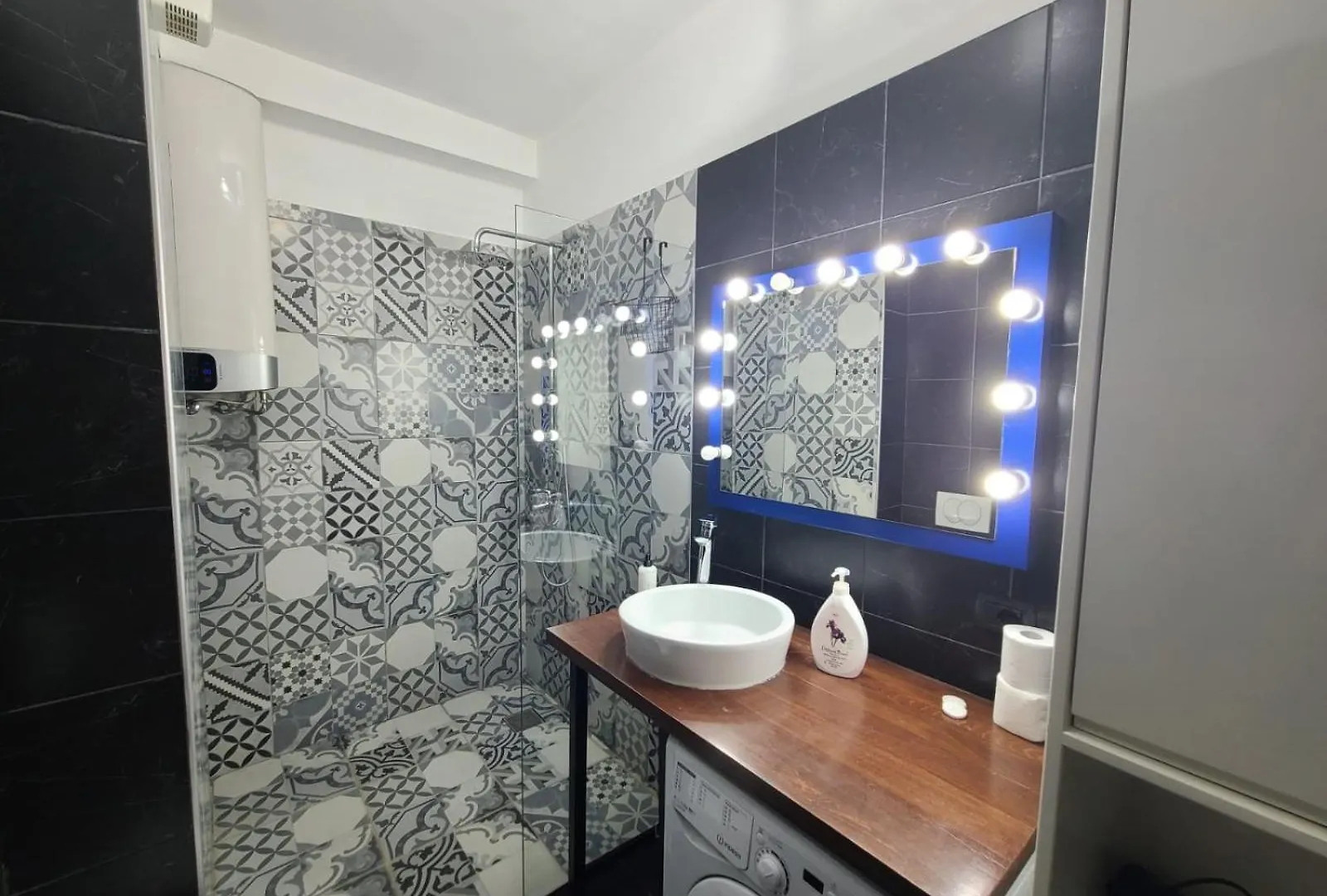 My Apartments Rooms #Centre 0*, Tirana Albania